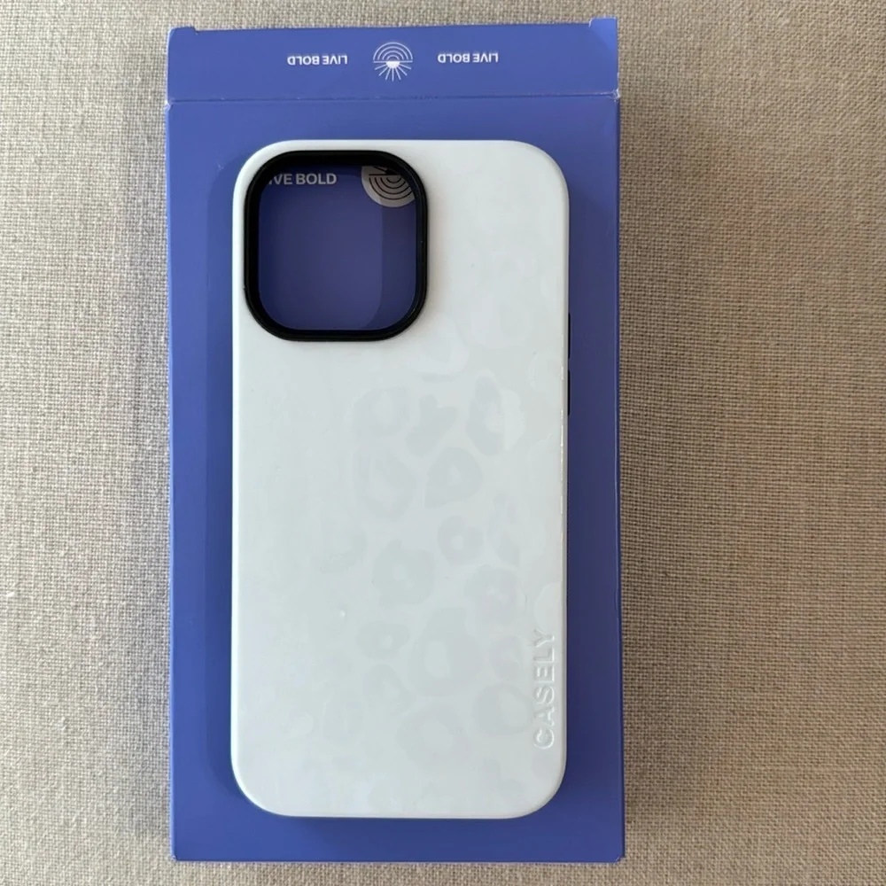 CASELY Bold+MagSafe IPhone 14 Pro Max Case NWT - Picture 1 of 11
